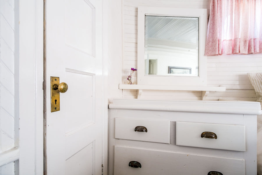 How to give your white dresser a stunning makeover